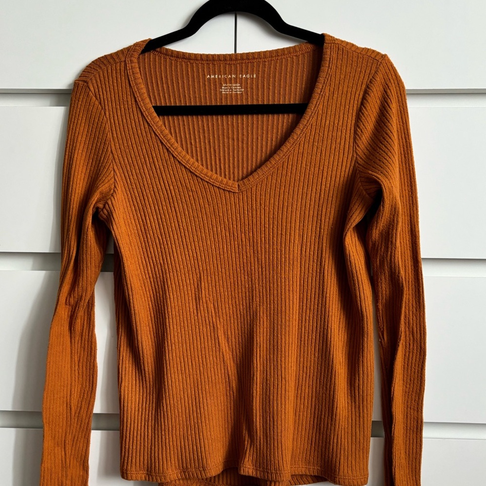 American Eagle Orange Ribbed V-Neck Sweater